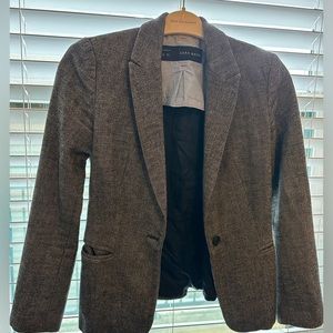 Light grey, XS, wool blend, suit jacket/blazer from Zara.